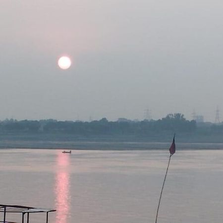 Krishna P. Guest House Varanasi Dış mekan fotoğraf