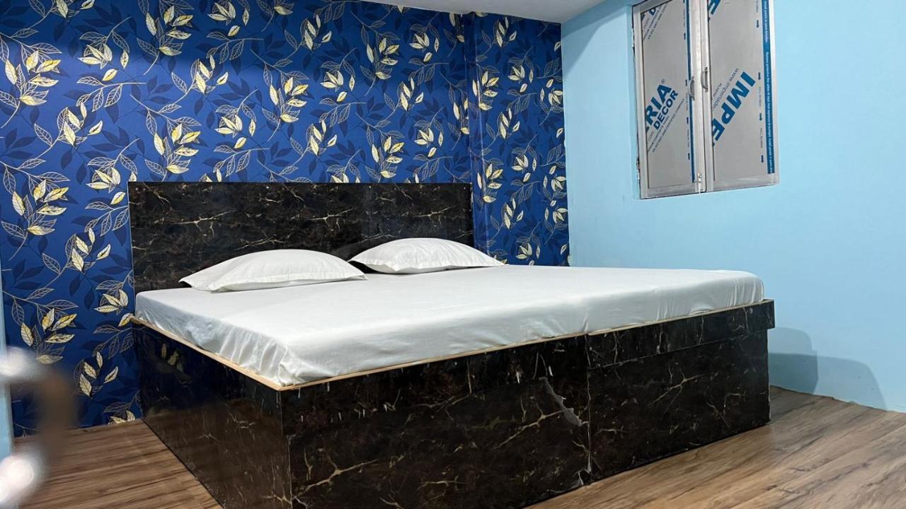 Krishna P. Guest House Varanasi Dış mekan fotoğraf