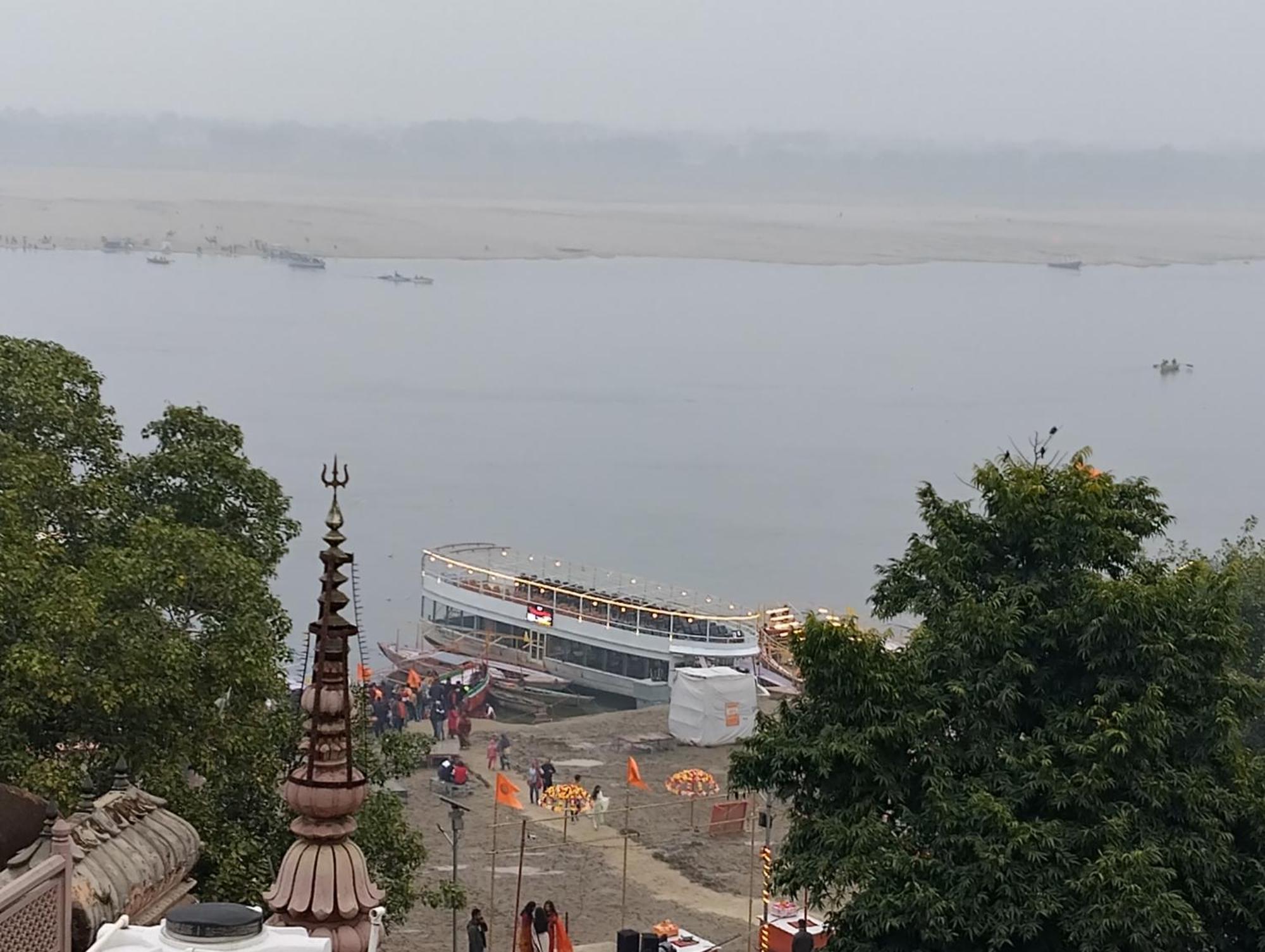 Krishna P. Guest House Varanasi Dış mekan fotoğraf